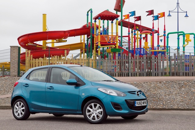 Mazda 2 / Demio photo 7