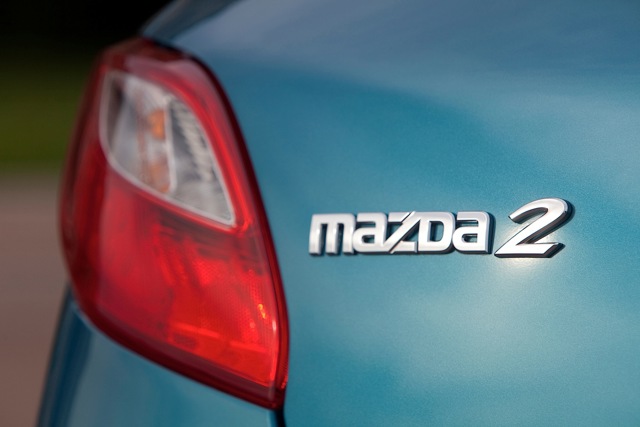 Mazda 2 / Demio photo 19