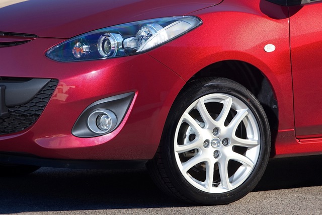 Mazda 2 / Demio photo 23