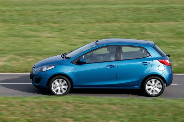Mazda 2 / Demio photo 26