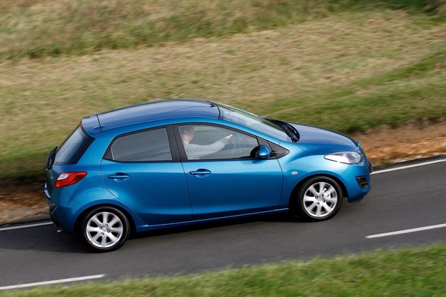 Mazda 2 / Demio photo 28