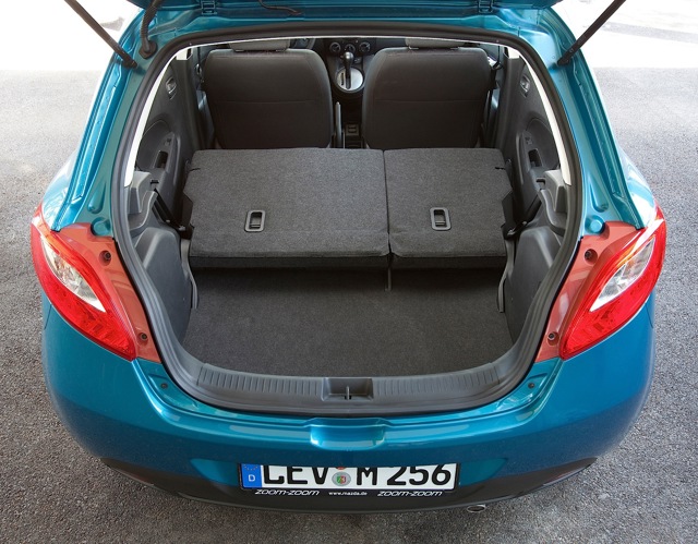 Mazda 2 / Demio photo 81