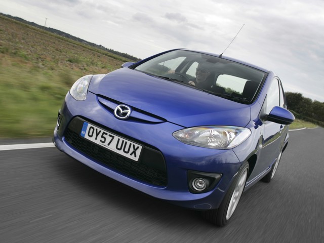 Mazda 2 / Demio photo 38