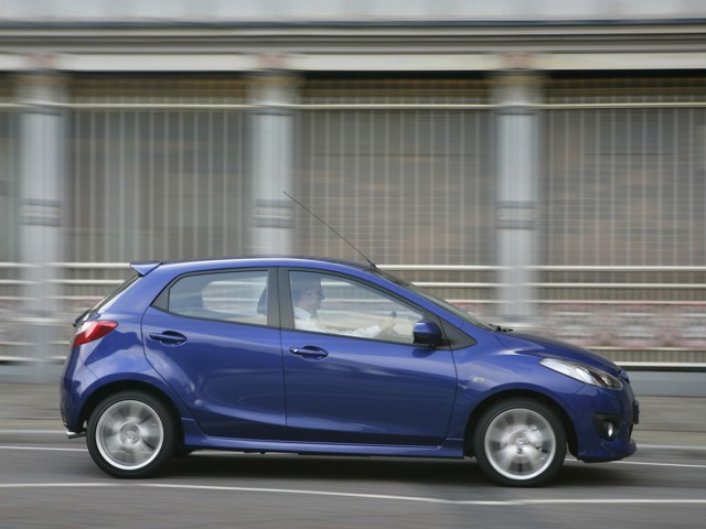 Mazda 2 / Demio photo 39