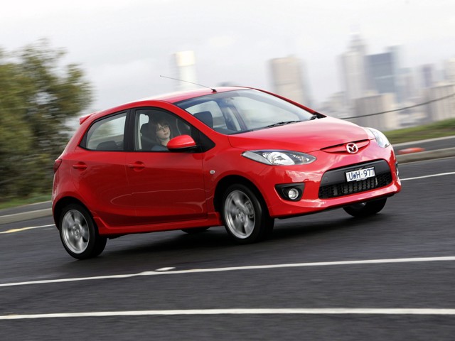 Mazda 2 / Demio photo 44