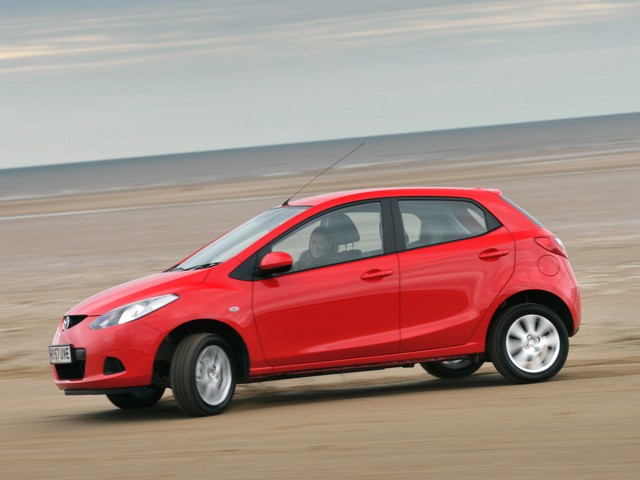 Mazda 2 / Demio photo 69