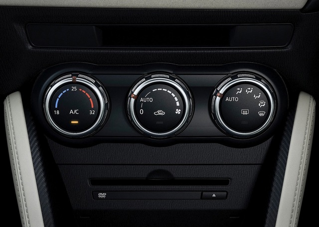 Mazda 2 / Demio photo 58
