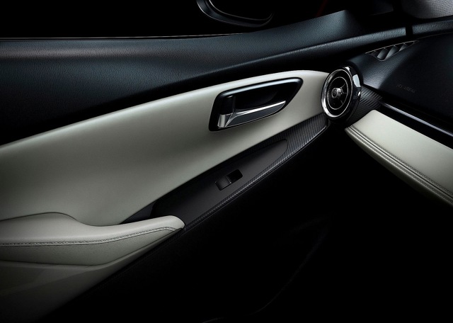 Mazda 2 / Demio photo 63
