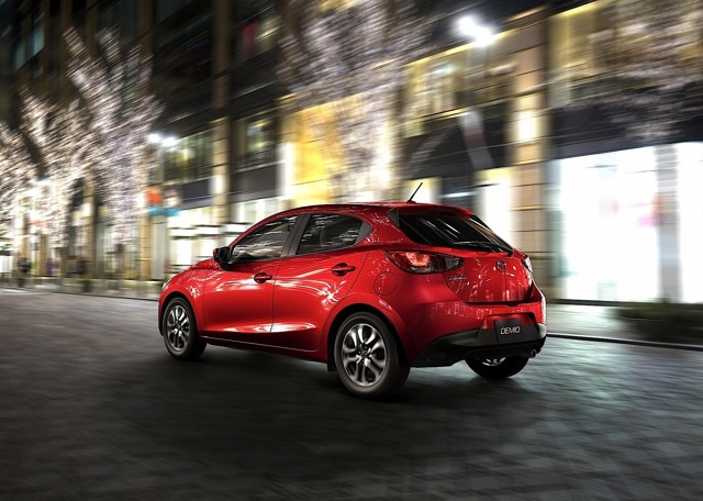 Mazda 2 / Demio photo 5