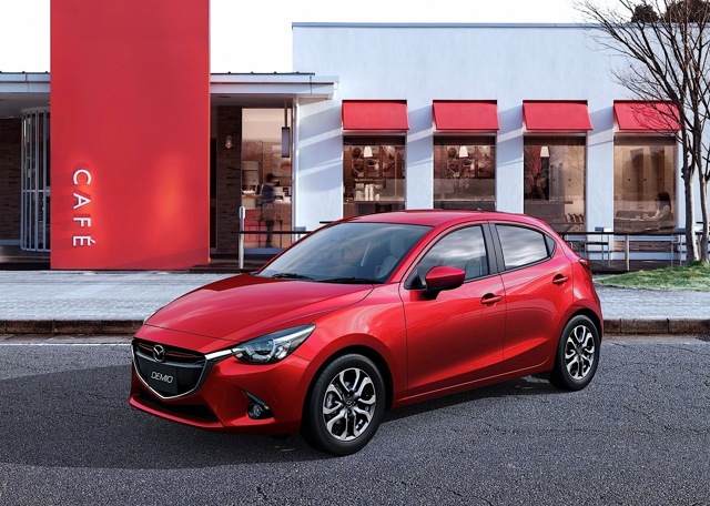 Mazda 2 / Demio photo 8