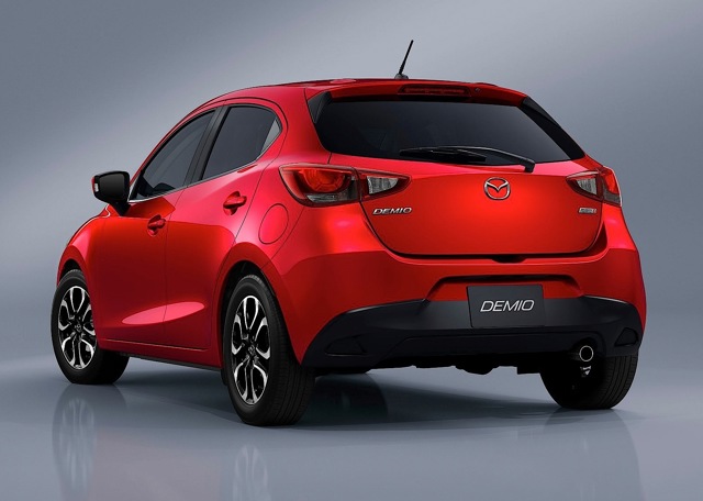 Mazda 2 / Demio photo 24