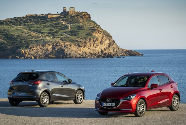 Mazda 2 / Demio photo 4