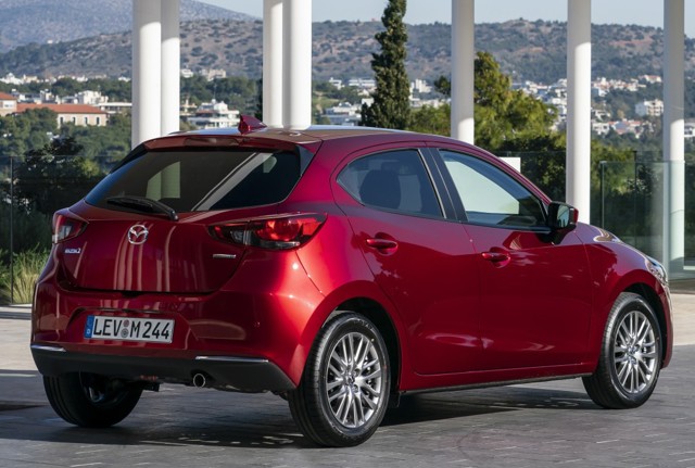 Mazda 2 / Demio photo 6