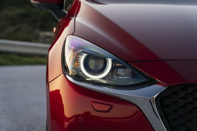 Mazda 2 / Demio photo 7