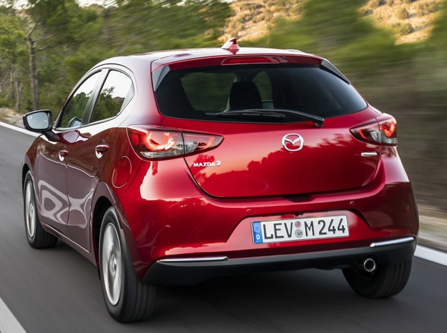 Mazda 2 / Demio photo 10
