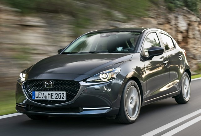 Mazda 2 / Demio photo 14