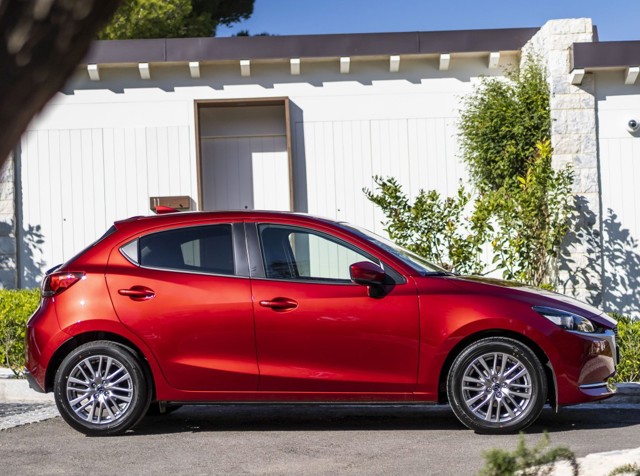 Mazda 2 / Demio photo 27