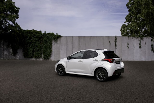 Mazda 2 / Demio photo 11