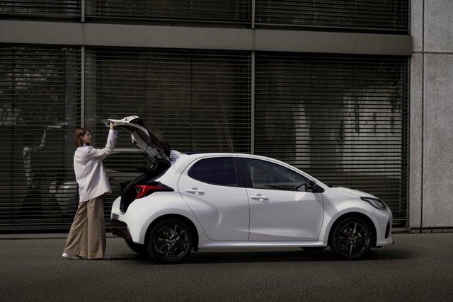 Mazda 2 / Demio photo 4