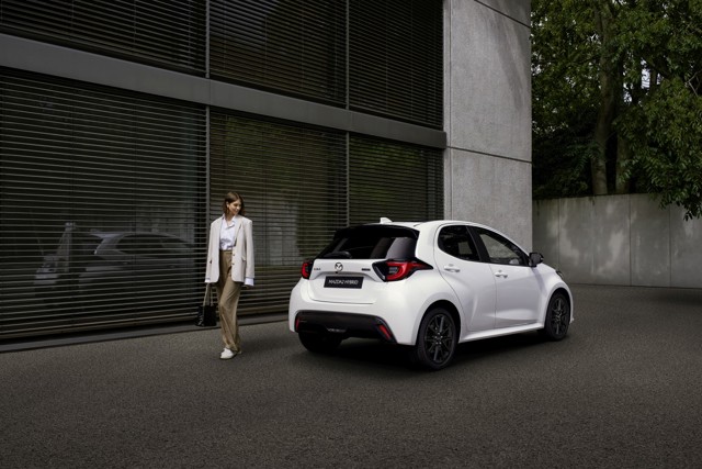 Mazda 2 / Demio photo 5