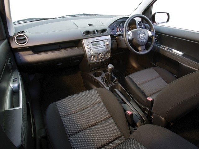 Mazda 2 / Demio photo 40