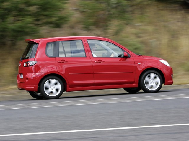 Mazda 2 / Demio photo 10