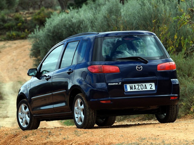 Mazda 2 / Demio photo 11