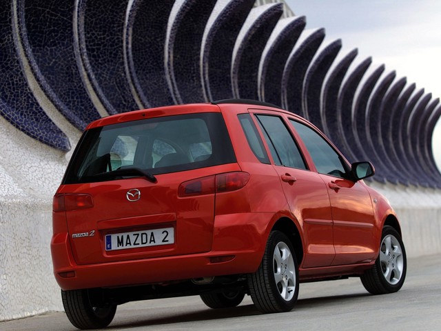 Mazda 2 / Demio photo 15