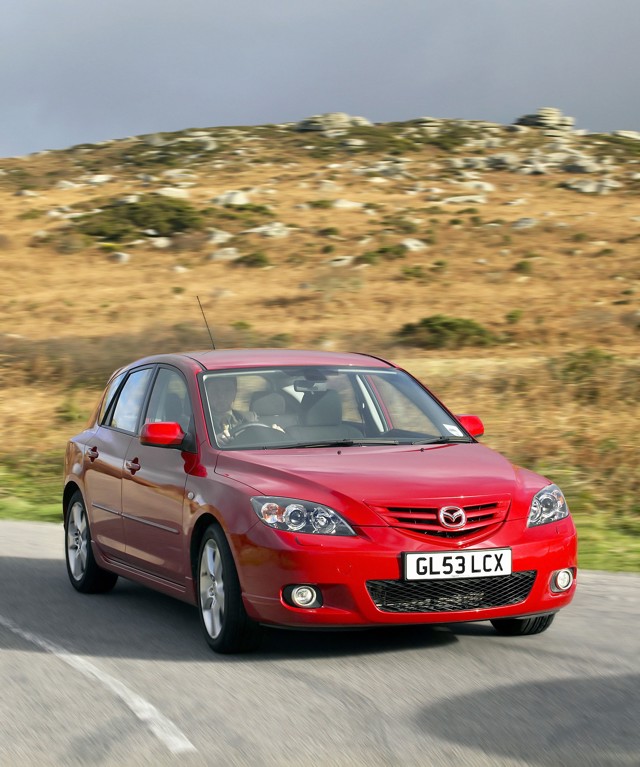 Mazda 3 / Axela Hatchback photo 7