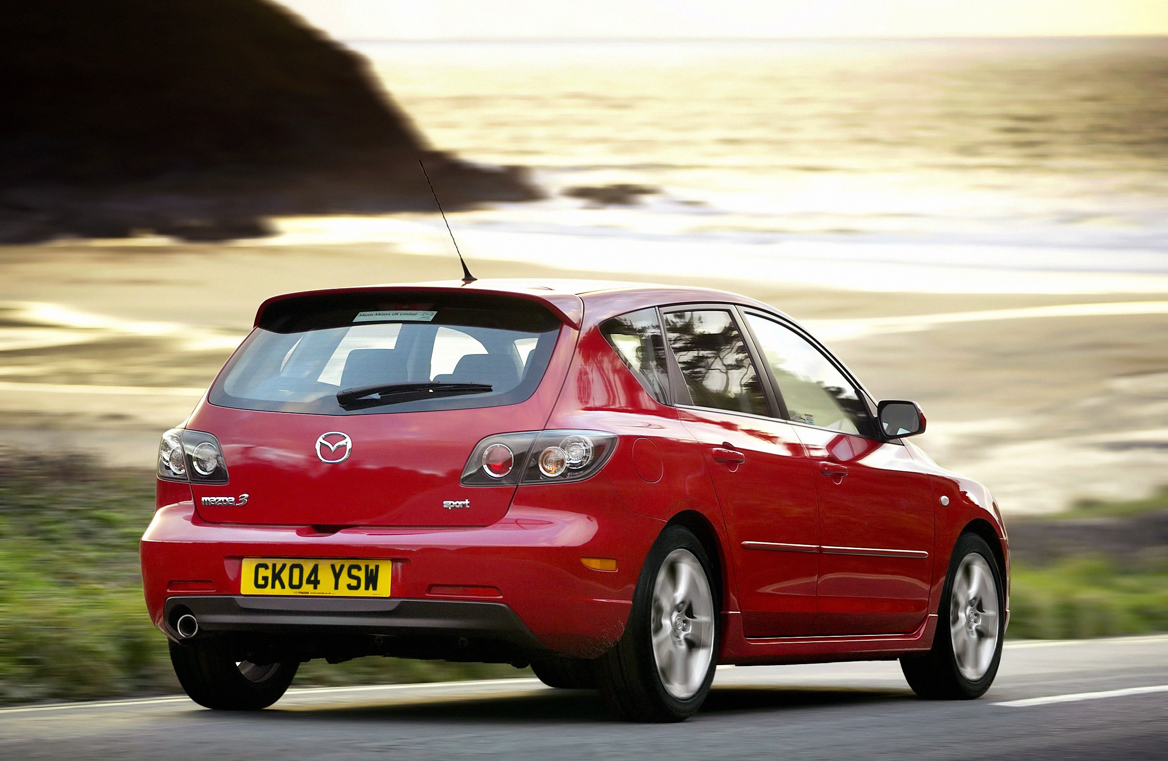 Mazda 3 / Axela Hatchback photo 8