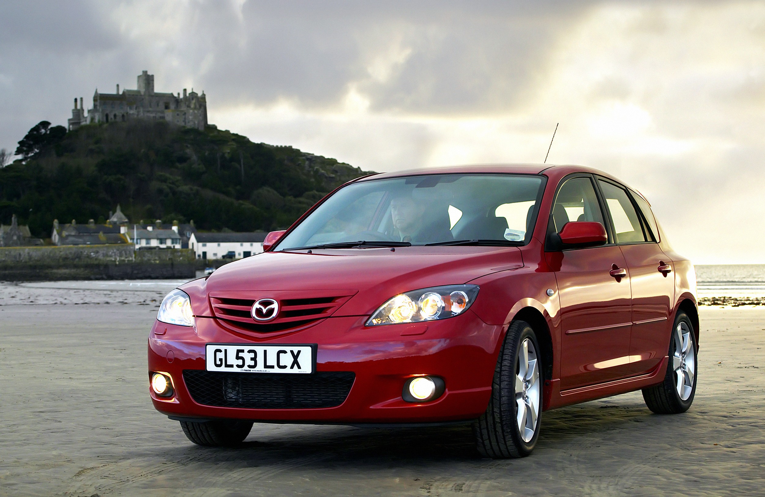 Mazda 3 / Axela Hatchback photo 9