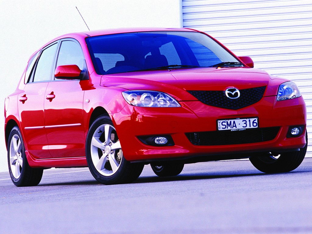 Mazda 3 / Axela Hatchback photo 17