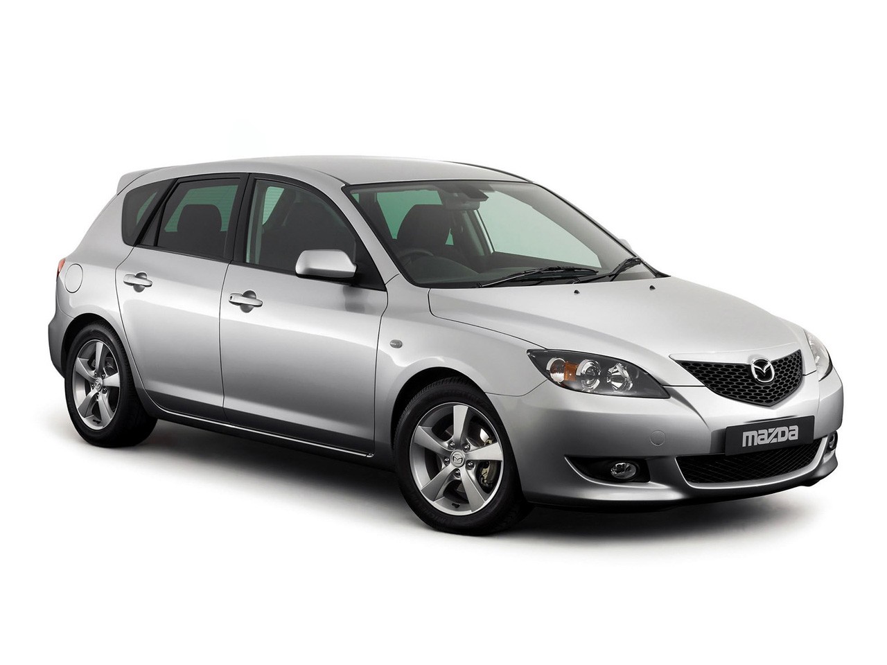 Mazda 3 / Axela Hatchback photo 27