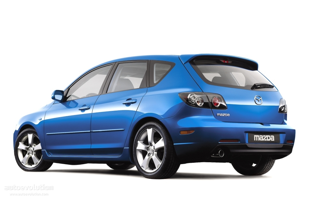 Mazda 3 / Axela Hatchback photo 3