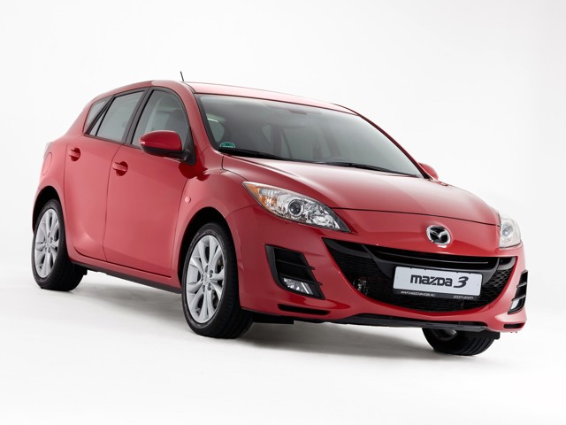 Mazda 3 / Axela Hatchback photo 77