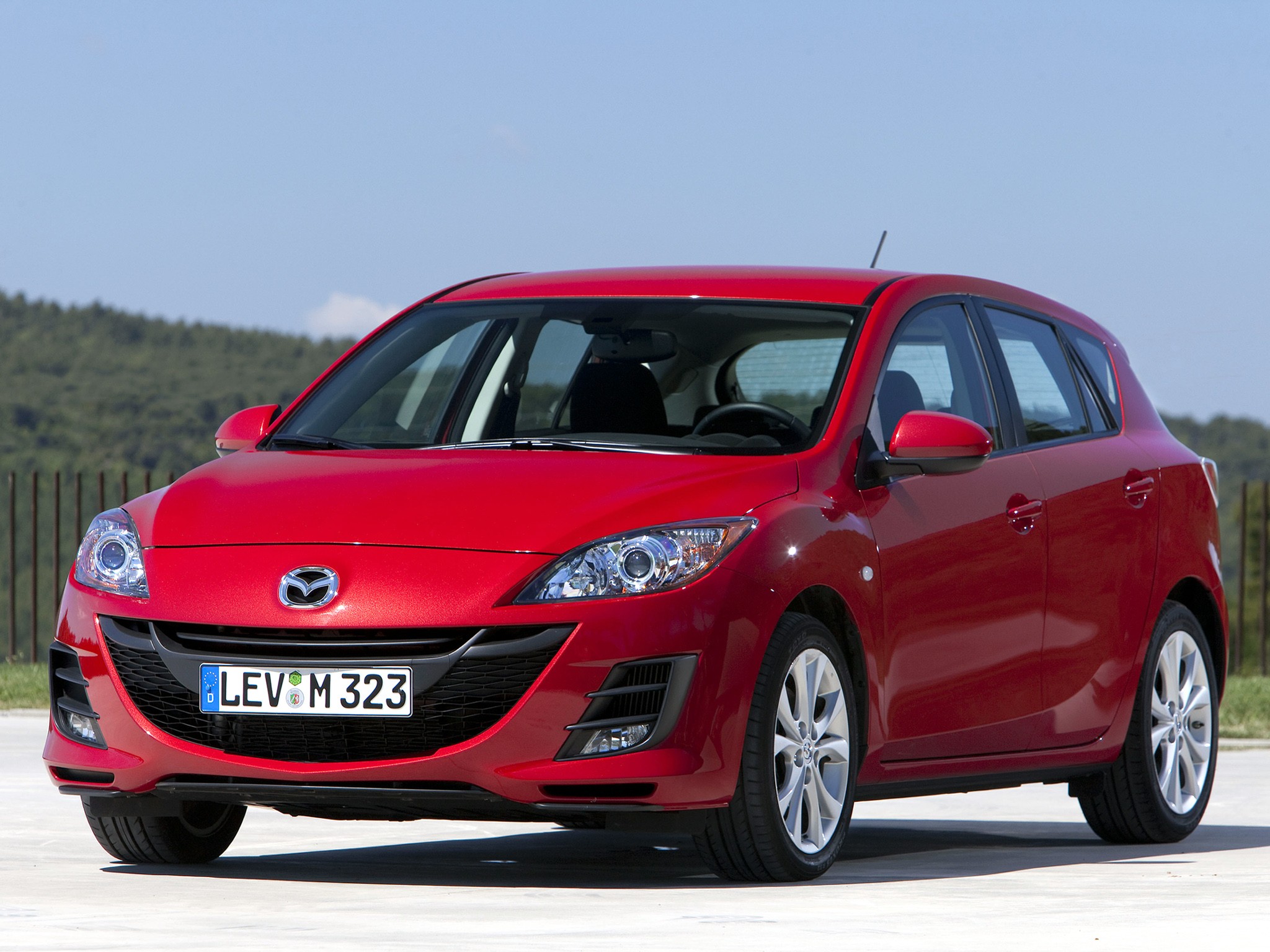 Mazda 3 / Axela Hatchback photo 79