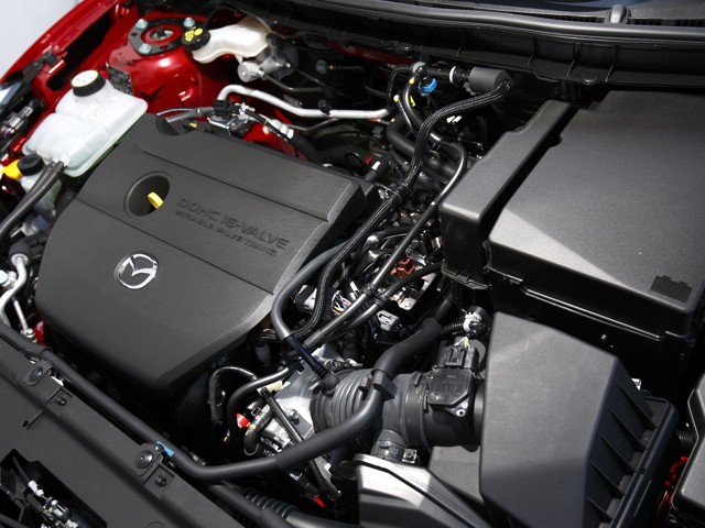 Mazda 3 / Axela Hatchback photo 97
