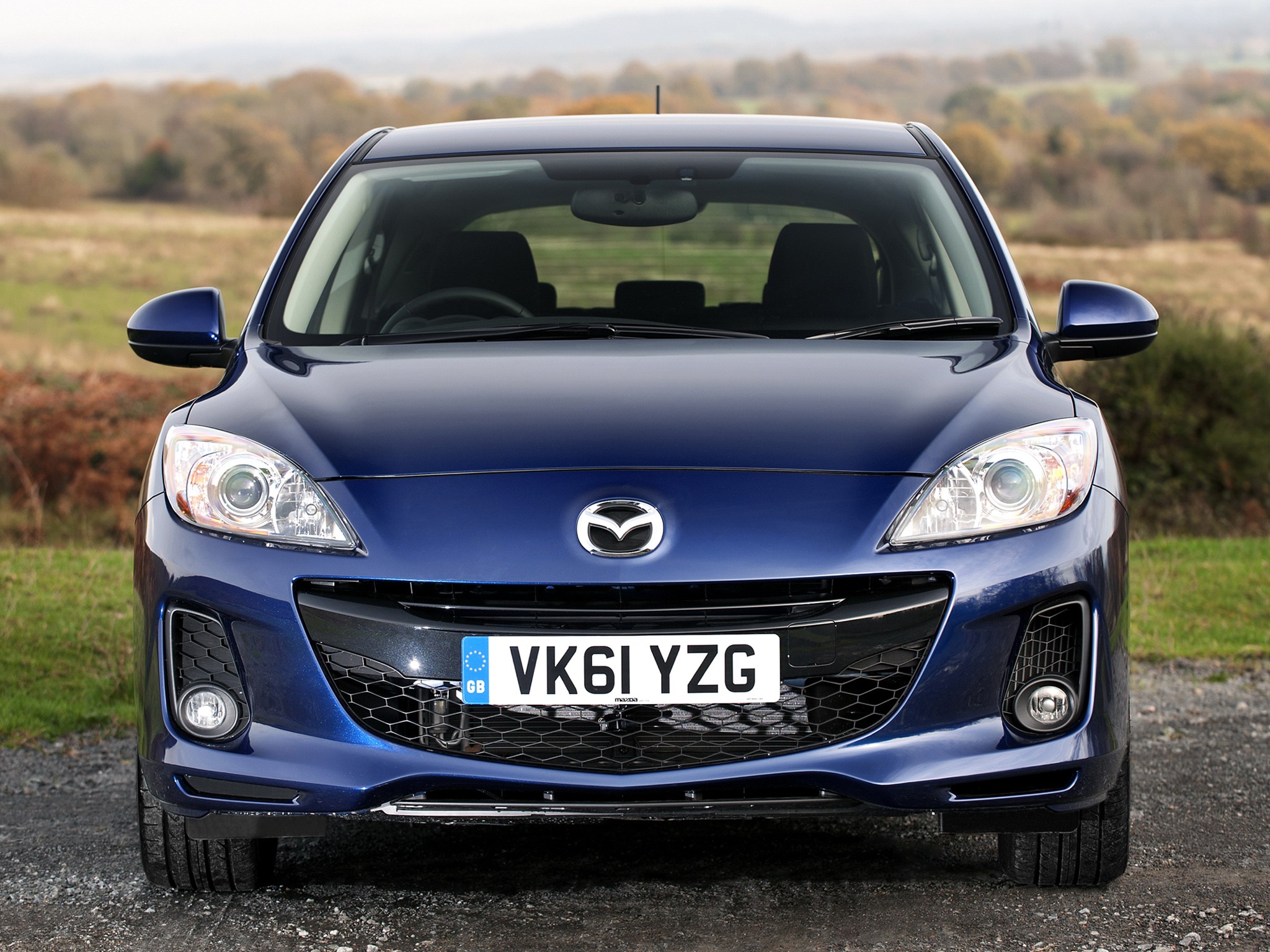 Mazda 3 / Axela Hatchback photo 14