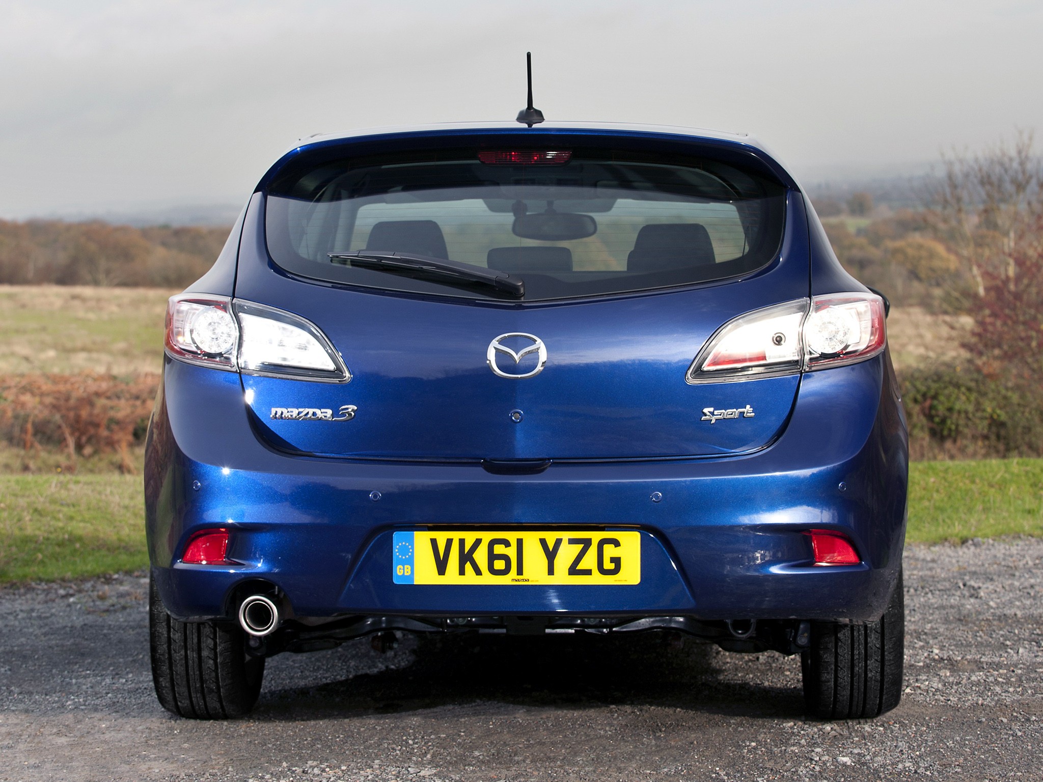 Mazda 3 / Axela Hatchback photo 15