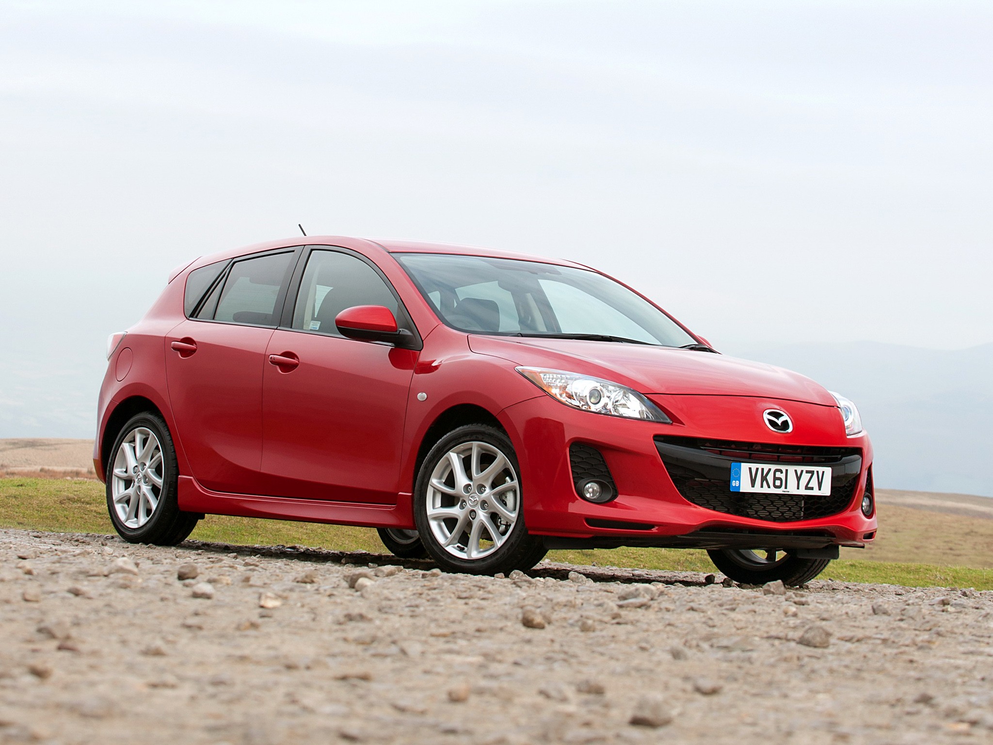 Mazda 3 / Axela Hatchback photo 24