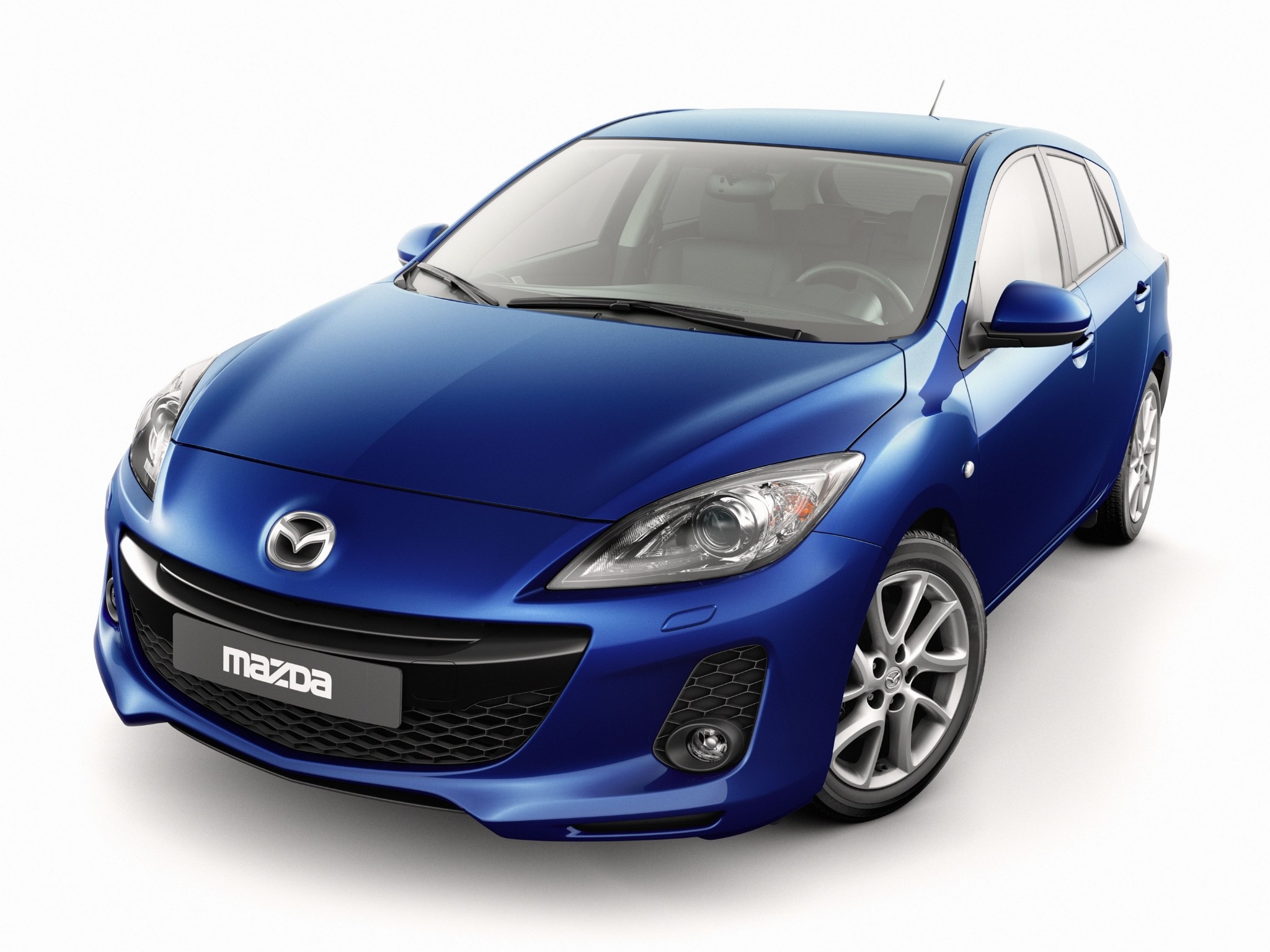 Mazda 3 / Axela Hatchback photo 28
