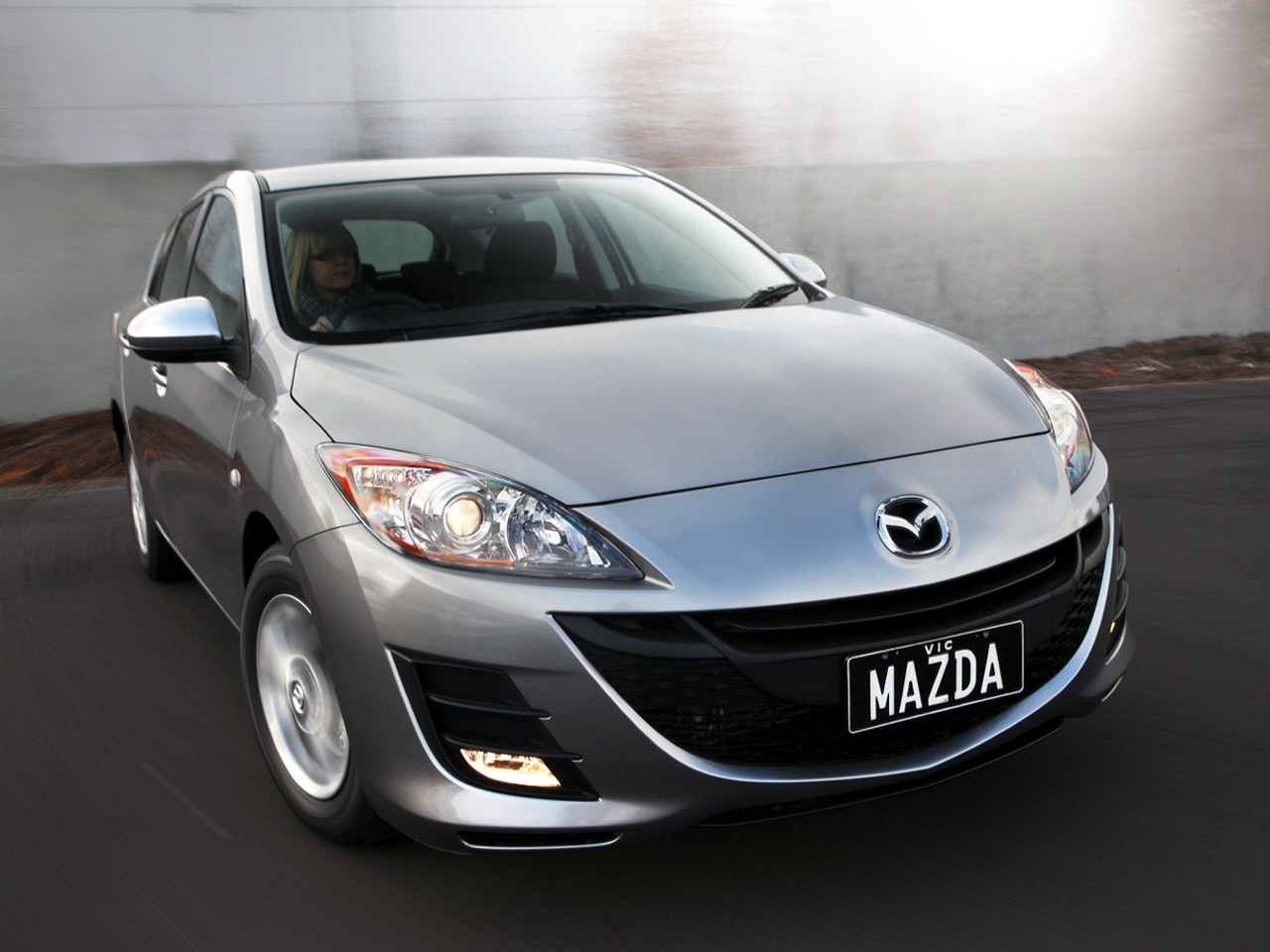 Mazda 3 / Axela Hatchback photo 33