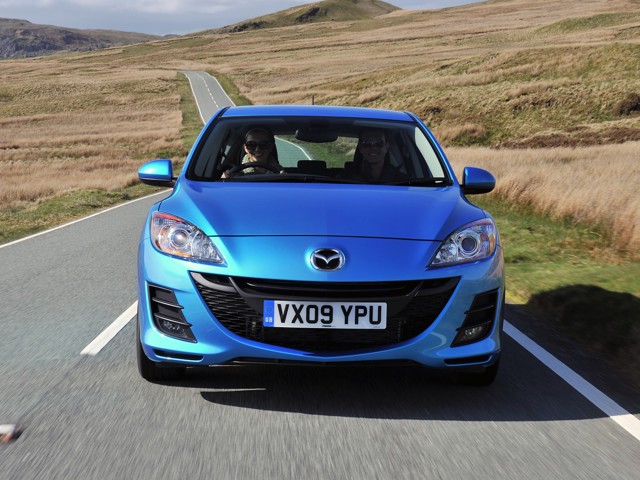 Mazda 3 / Axela Hatchback photo 50