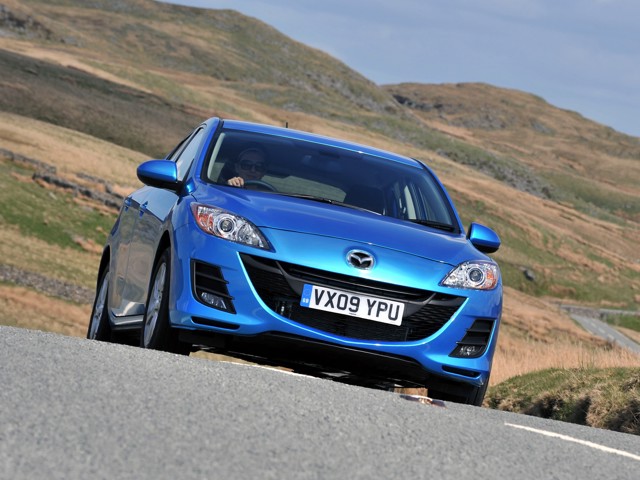 Mazda 3 / Axela Hatchback photo 53