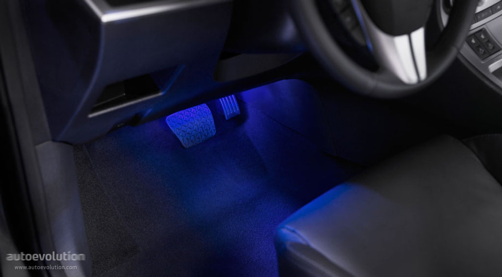 Mazda 3 / Axela Hatchback photo 83