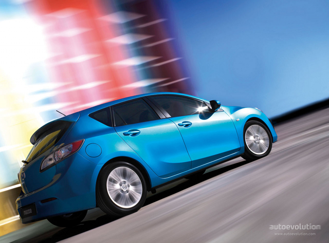 Mazda 3 / Axela Hatchback photo 3