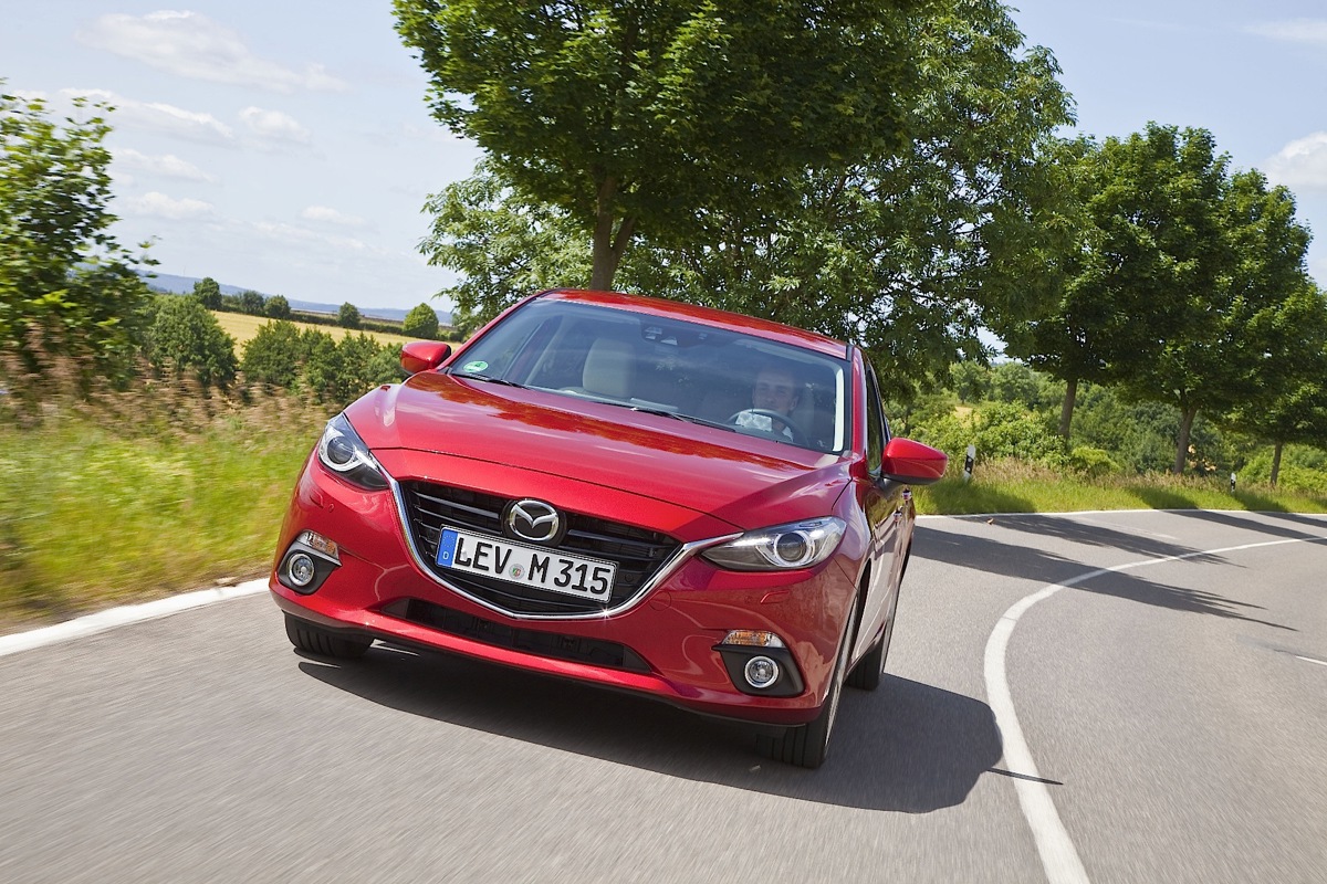 Mazda Mazda 3 / Axela Hatchback