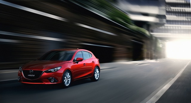 Mazda 3 / Axela Hatchback photo 16
