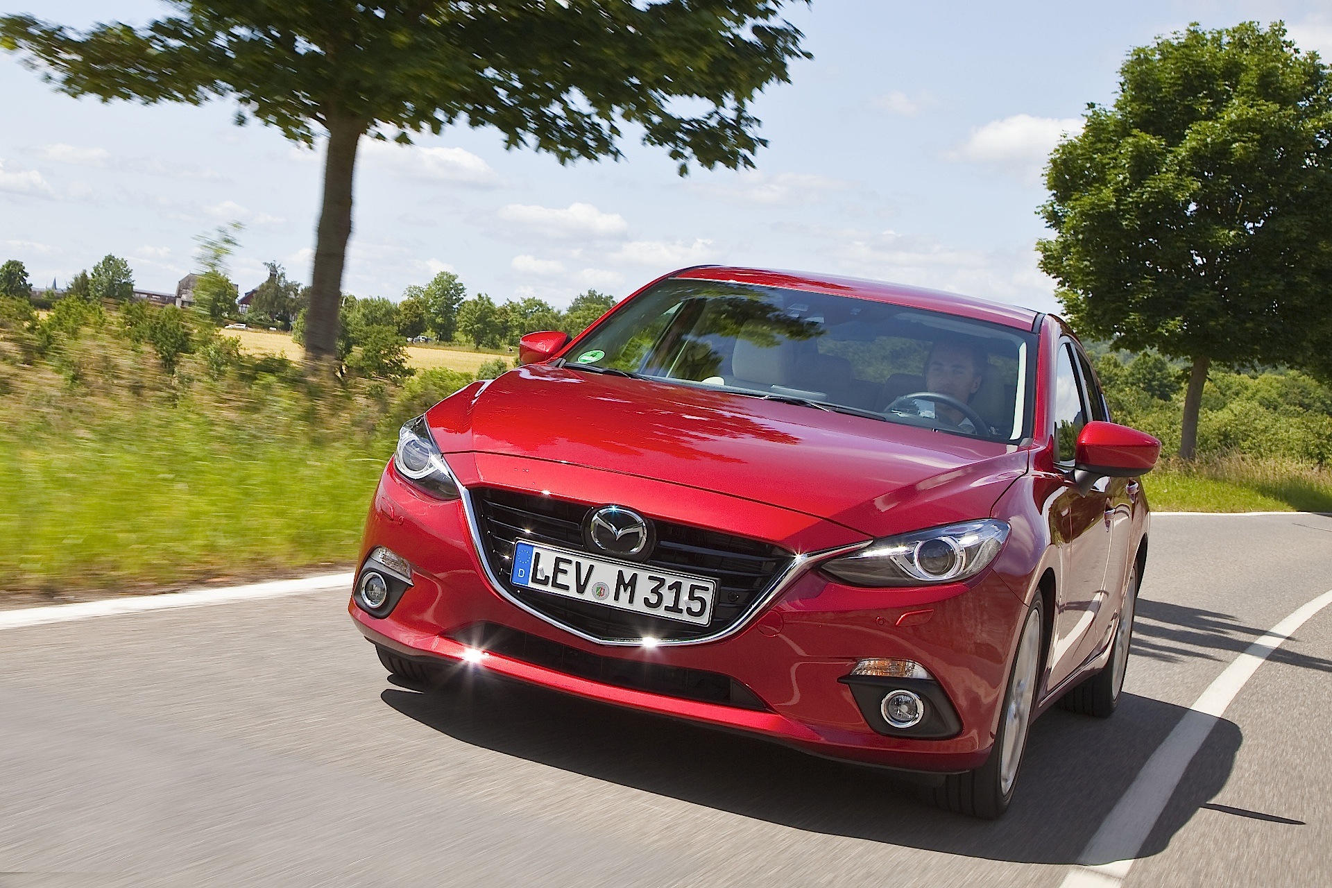 Mazda 3 / Axela Hatchback photo 5