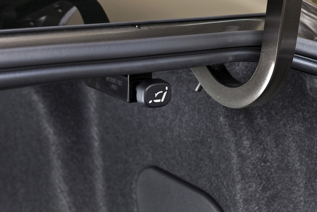 Mazda 3 / Axela Hatchback photo 66